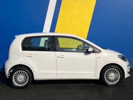 2016 Volkswagen up! 1.0 AUTO // HEATED SEATS // CRUISE CONTROL // PARKING SENSORS €10,900