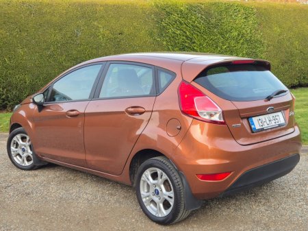 2013 Ford Fiesta - thumbnail 8