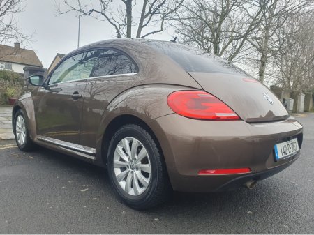 2014 Volkswagen Beetle 1.2 TSI Automatic €9,995 thumbnail