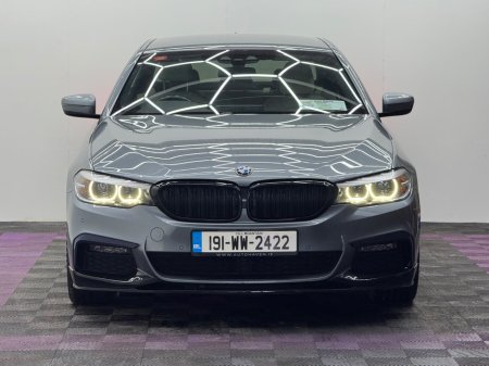 2019 BMW 5 Series - view 2