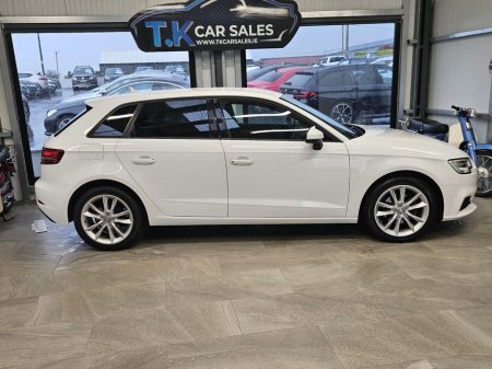 2017 Audi A3 1.6 TDI SE €13,950