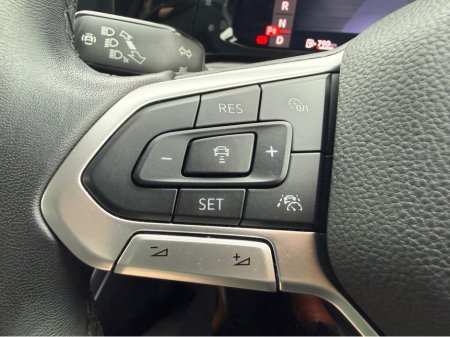 2023 Volkswagen Golf - thumbnail 19