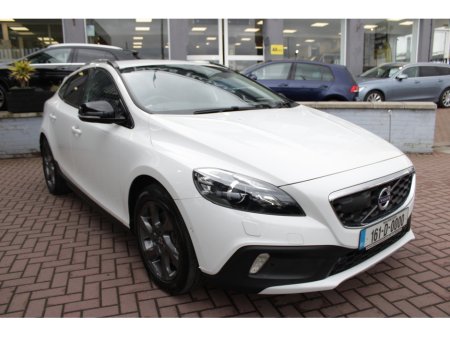 2016 Volvo V40 Cross Country - thumbnail 2