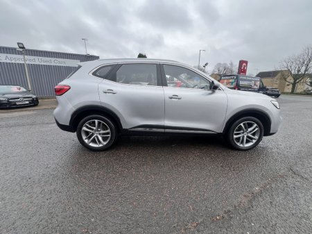 2023 MG HS Excite thumbnail