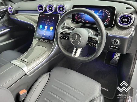 2025 Mercedes-Benz C Class C300e AMG Line €58,950 thumbnail