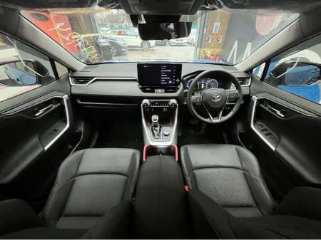 2024 Toyota Rav4 - thumbnail 17