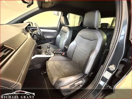 2019 SEAT Arona 1.0 PETROL TSI 115hp Xcellence HIGH SPEC / NEW NCT / ONLY 86KM €16,450 thumbnail