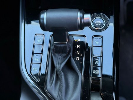 2024 Kia Niro HEV K3 5DR Auto €33,888 thumbnail