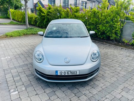2012 Volkswagen Beetle  €8,950