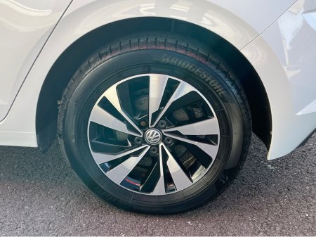 2019 Volkswagen Polo 1.0 TSI Automatic DSG tiny mileag €16,900 thumbnail