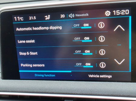 2018 Peugeot 3008 - thumbnail 16