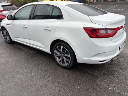 2017 Renault Megane 1.6 dCi 130 SIGNATURE €9,250 thumbnail