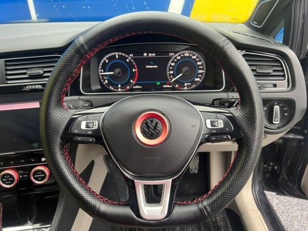 2020 Volkswagen Golf HIGHLINE 2.0 TDI AUTO * HIGH SPEC * // LEATHER HEATED SEATS // DYNAUDIO // DIGITAL CLUSTER €24,950