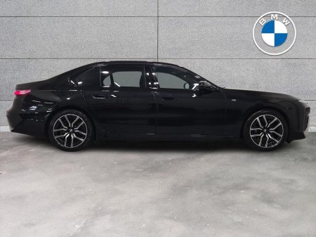 2024 BMW i7 - thumbnail 25