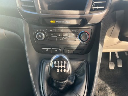 2021 Ford Tourneo Connect LWB, Wheelchair Accessible €24,995 thumbnail