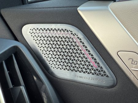 2022 BMW iX - thumbnail 14