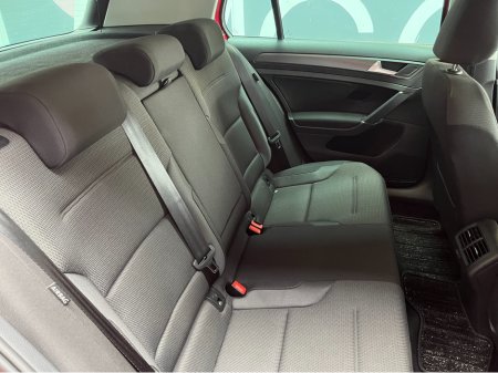 2018 Volkswagen Golf - thumbnail 9