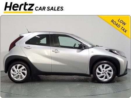 2023 Toyota Aygo X - thumbnail 3