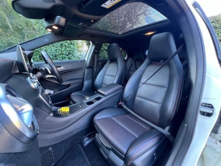 2016 Mercedes-Benz A Class - thumbnail 2