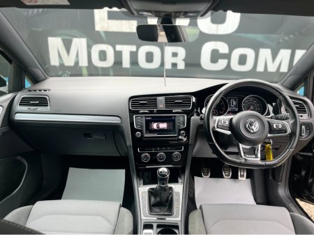 2016 Volkswagen Golf - thumbnail 8