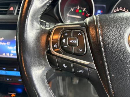 2015 Toyota Avensis - thumbnail 25