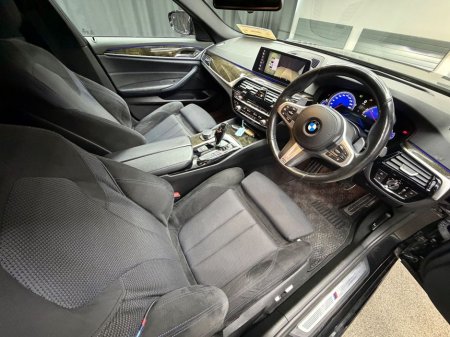 2017 BMW 5 Series - thumbnail 19