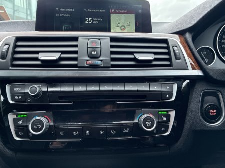 2016 BMW 3 Series - thumbnail 21