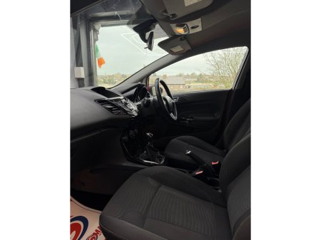 2012 Ford Fiesta - thumbnail 12