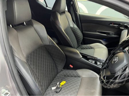 2020 Toyota C-HR €22950! 2020 TOYOTA C-HR G 1.8 AUTOMATIC / REVERSE CAMERA / CRUISE CONTROL €22,950 thumbnail