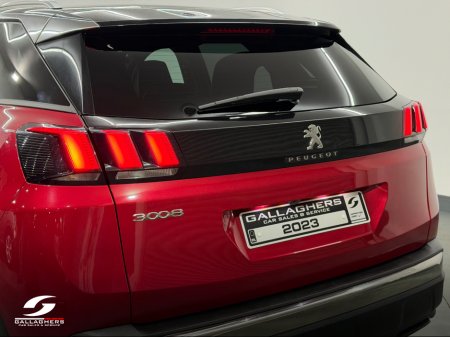 2023 Peugeot 3008 (232) FL ALLURE 1.5 BLUEHDI 130PS AUTOMATIC €29,950 thumbnail