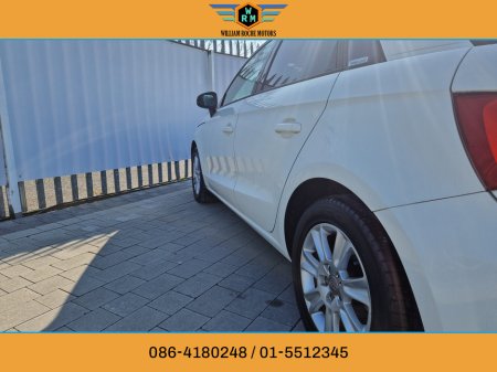 2012 Audi A1 - thumbnail 14