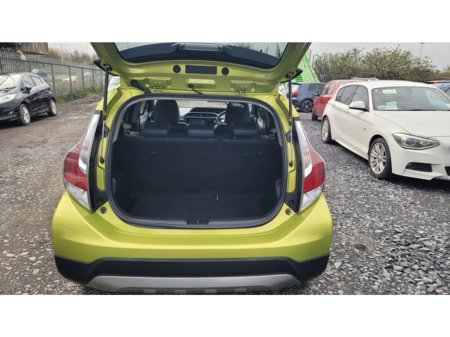 2016 Toyota Aqua - thumbnail 12