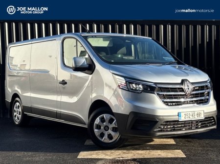 2025 Renault Trafic for sale