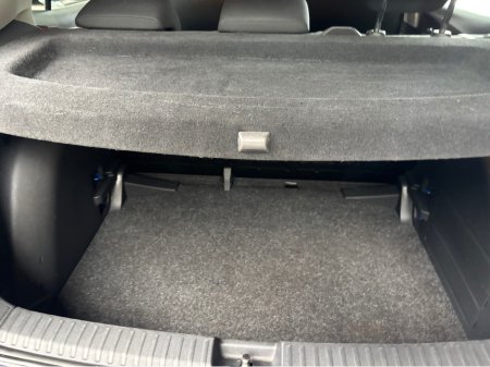 2023 Skoda Fabia - thumbnail 4