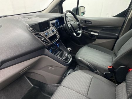 2023 Ford Transit - thumbnail 2