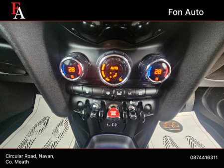 2015 MINI Hatch - thumbnail 28