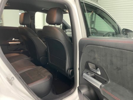 2023 Mercedes-Benz GLA Class  €32,995 thumbnail