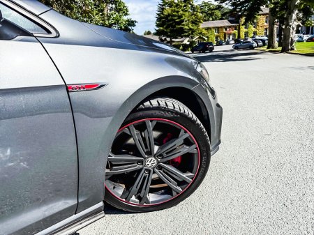 2018 Volkswagen Golf - thumbnail 23