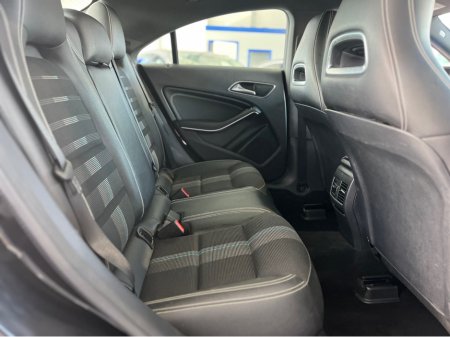 2018 Mercedes-Benz CL Class CLA 200 SPORT 200D 2.1 cdi €18,950 thumbnail