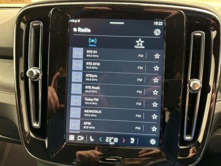 2026 Volvo EX40 - thumbnail 15