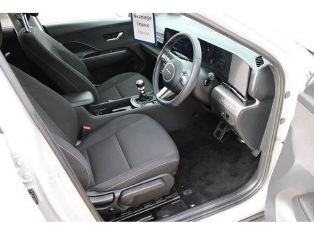 2025 Hyundai Kona - thumbnail 13