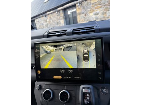 2026 Land Rover Defender - thumbnail 30