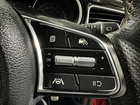 2022 Kia Ceed GT Line 1.0 €22,900 thumbnail