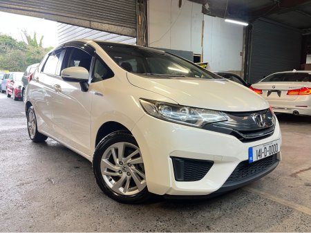 2014 Honda Fit Hybrid automatic 2014