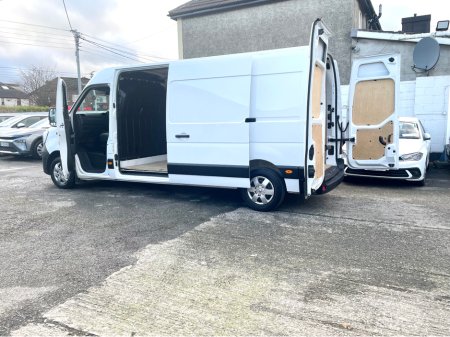 2023 Renault Master LM35 BUSINESS+ 2.3 BLUE DCI 135PS LWB €19,000 thumbnail