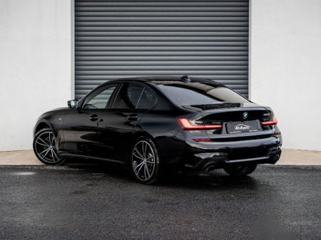 2021 BMW 3 Series 320D M SPORT €33,950 thumbnail