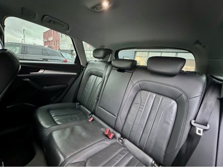 2017 Audi Q5 2.0 TDI 190 Q S-TRONIC SE  AUTO €25,950 thumbnail