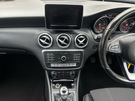 2015 Mercedes-Benz A Class - thumbnail 9