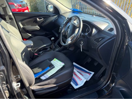 2013 Hyundai ix35 - thumbnail 2