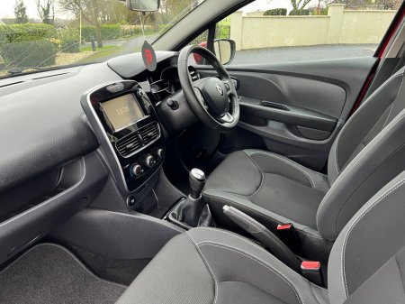 2018 Renault Clio 1.2 16V 75 DYNAMIQUE NAV €11,450 thumbnail